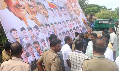 மாநகராட்சி ஊழியர்களுடன் பா.ம.க.வினர் வாக்குவாதம்