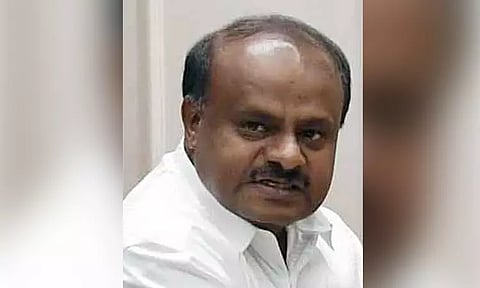 மின்சார துறையில் அதிகாரி பணி இடமாற்றத்திற்கு ரூ.10 கோடி லஞ்சம்;குமாரசாமி பரபரப்பு குற்றச்சாட்டு