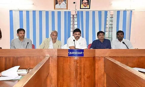 டேன்டீ தொழிற்சங்க கூட்டமைப்புடன் கலந்தாய்வு கூட்டம்:530 தற்காலிக தொழிலாளர்களுக்கு பணி வழங்க நடவடிக்கை-அமைச்சர் மதிவேந்தன் தகவல்