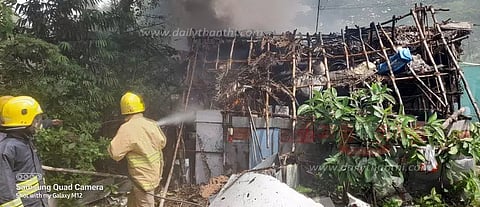 டீக்கடையில் தீ விபத்து