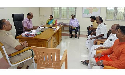 ஆதிதிராவிடர் கண்காணிப்பு குழு கூட்டம்