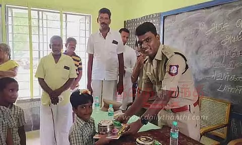 மாணவர்களுக்கு கல்வி உபகரணங்கள்