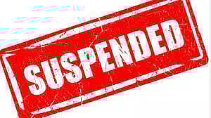 டாஸ்மாக் உதவி விற்பனையாளர் சஸ்பெண்டு