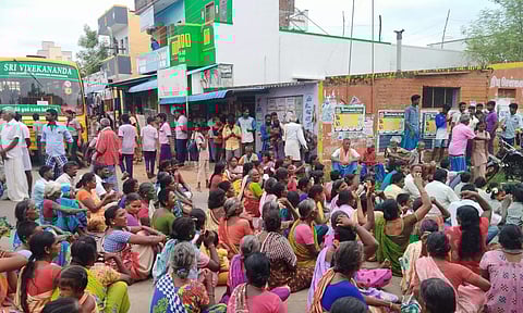 கிராமமக்கள் திடீர் சாலை மறியல்