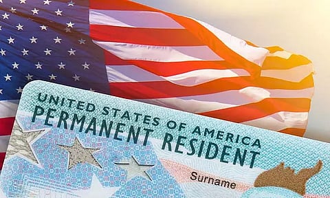 அமெரிக்காவில் பயன்படுத்தப்படாத கிரீன் கார்டுகளை திரும்ப பெற நடவடிக்கை