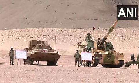 கிழக்கு லடாக் பிரிவில் புதிதாக இந்திய ராணுவத்தின் ஆயுதங்கள் சேர்ப்பு