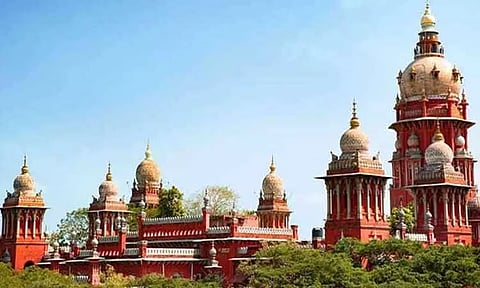 'பெற்றோர், மூத்த குடிமக்கள் பராமரிப்பு மற்றும் நலச்சட்டம் செயல்படுத்தப்பட்டுள்ளது' - ஐகோர்ட்டில் தமிழக அரசு தகவல்
