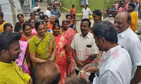 குடிநீருடன் கலந்து வரும் கழிவு நீர்