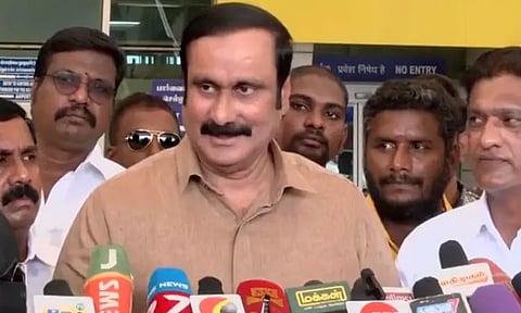 கவர்னரும், முதல்-அமைச்சரும் இணைந்து செயல்பட வேண்டும் - அன்புமணி ராமதாஸ் பேட்டி