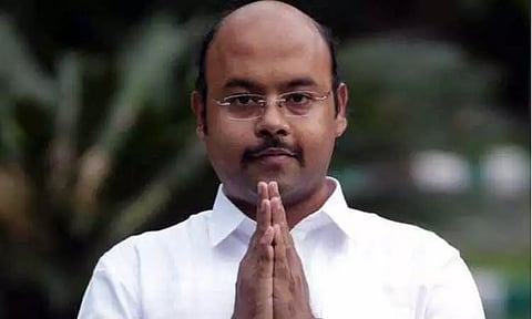 அதிகாரிகள் பணி இடமாற்றத்தில் நான் தலையிடவில்லை; யதீந்திரா சித்தராமையா பேட்டி