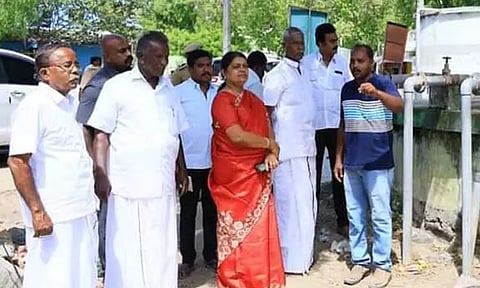 முள்ளக்காட்டில் ரூ.13 லட்சத்தில் மேல்நிலை நீர்த்தேக்க தொட்டி கட்ட இடம் தேர்வு:அமைச்சர் கீதாஜீவன் ஆய்வு