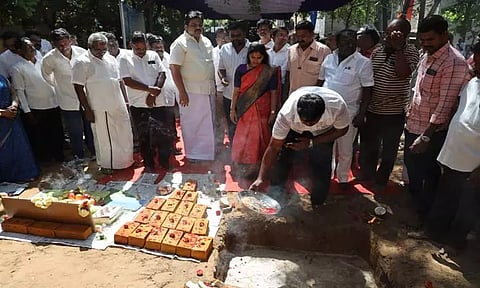 ரூ.2½ கோடியில் ஜாபர்கான் பேட்டையில் நவீன மயான பூமி