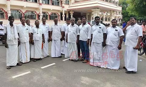 வடமாவந்தல் கிராமத்தில் கல்குவாரி அமைப்பதற்கு விவசாயிகள் எதிர்ப்பு