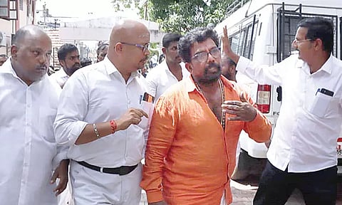 மதபோதகர் குறித்து அவதூறு வீடியோ: சினிமா சண்டை பயிற்சியாளர் கனல் கண்ணன் கைது