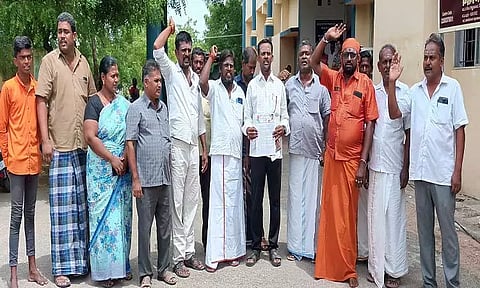 எட்டயபுரத்தில் தாலுகா அலுவலகத்தை பா.ஜ.க.வினர் முற்றுகை