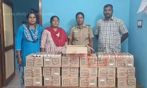 வீட்டில் பதுக்கி வைத்திருந்த ரூ.1½ லட்சம் மதிப்புள்ள மதுபாட்டில்கள் பறிமுதல்