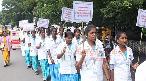 தர்மபுரியில்உலக மக்கள் தொகை தின விழிப்புணர்வு ஊர்வலம்மாணவ-மாணவிகள் பங்கேற்பு