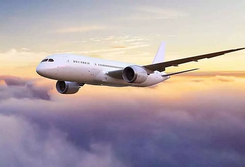 ஷார்ஜாவுக்கு புறப்பட்ட விமானத்தில் தொழில்நுட்ப கோளாறு