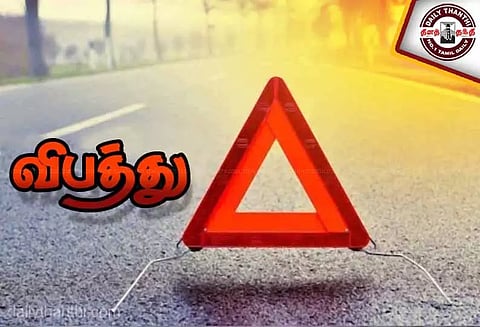 அரசு பஸ் மோதி கடற்படை அதிகாரிகள் படுகாயம்