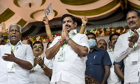 மதுரையில் ஆகஸ்ட் 20-ம் தேதி அதிமுக மாநாடு - தொண்டர்களுக்கு எடப்பாடி பழனிசாமி கடிதம்