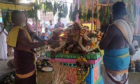 விளாத்திகுளத்தில் அம்மன் கோவில் கும்பாபிஷேகம்