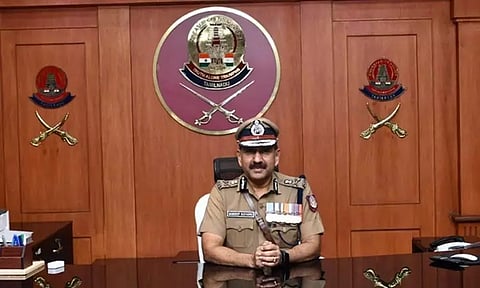 சிறப்பான பணி: 3 இன்ஸ்பெக்டர்கள் உள்பட 18 போலீசாருக்கு பாராட்டு சான்றிதழ்