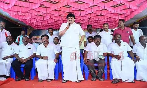 உணவு பொருட்களின் விலை உயர்வால் மக்கள் அவதி