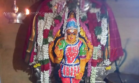 துர்க்கை அம்மன் கோவிலில் சிறப்பு வழிபாடு