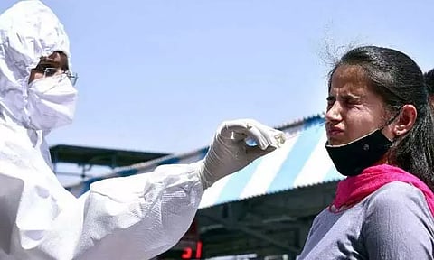 இந்தியாவில் மேலும் 49 பேருக்கு கொரோனா - 3-வது நாளாக உயிர்ப்பலி இல்லை
