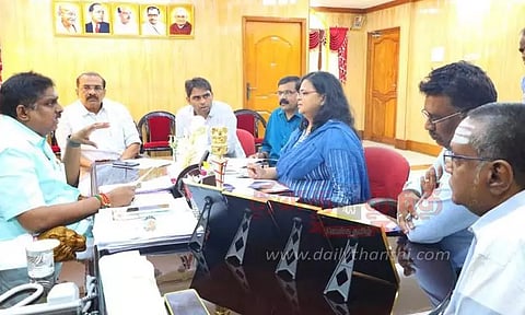 கல்வித்துறை அதிகாரிகளுடன் அமைச்சர் நமச்சிவாயம் ஆலோசனை