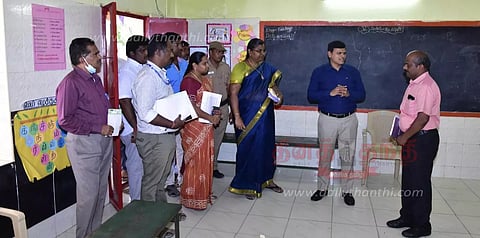 மகளிர் உரிமை திட்ட விண்ணப்பப்பதிவு முகாம்களை கண்காணிப்பு அலுவலர் ஆய்வு