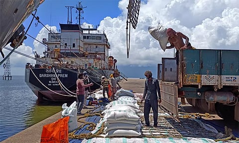 பாஸ்மதி அல்லாத வெள்ளை அரிசியை ஏற்றுமதி செய்ய மத்திய அரசு தடை..!