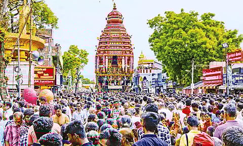 திருவில்லிபுத்தூர் ஆலயத்திற்கு தேர் செய்ய உத்தரவிட்ட ஆண்டாள்