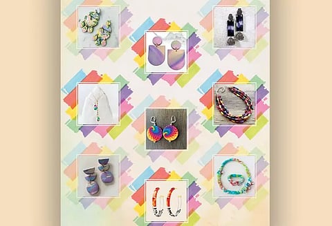 மனதை மயக்கும் வண்ண அணிகலன்கள்