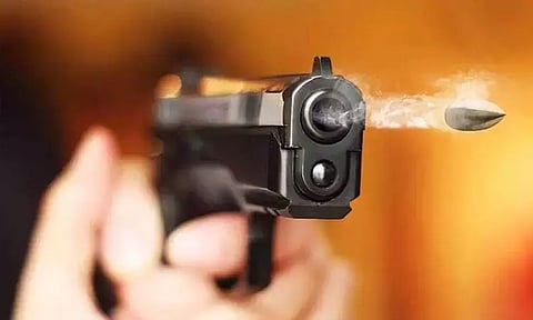 குடகில் விவசாயி வீட்டின் மீது மர்ம நபர்கள் துப்பாக்கிச்சூடு