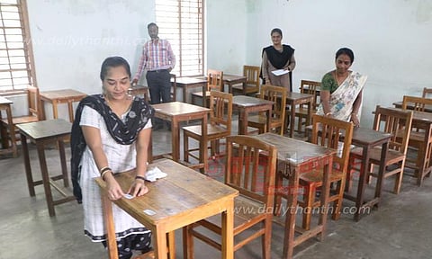 மேல்நிலை எழுத்தர் தேர்வை 46 ஆயிரம் பேர் எழுதுகின்றனர்