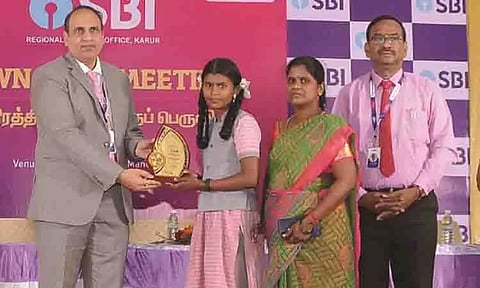 கரூரில், 75-வது சுதந்திர தின அமுத பெருவிழா