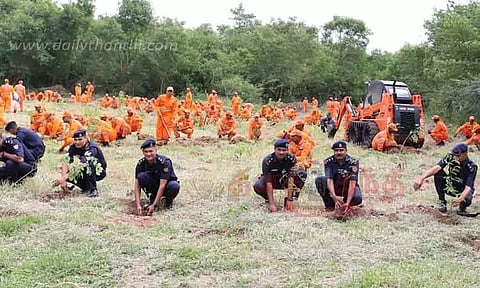 தேசிய பேரிடர் மீட்பு படை மைய வளாகத்தில் 3 ஆயிரம் மரக்கன்றுகள் நடும் நிகழ்ச்சி