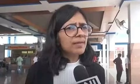 இம்பால் சென்றடைந்தார் மகளிர் ஆணைய தலைவி ஸ்வாதி மாலிவால்