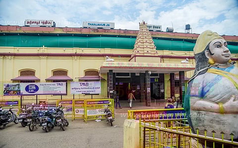 புதுப்பொலிவு பெறும் தஞ்சை ரெயில் நிலையம்