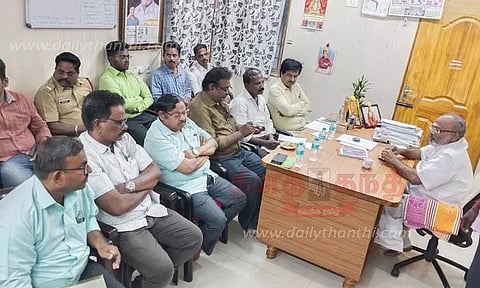 முன்னெச்சரிக்கை நடவடிக்கை குறித்து அதிகாரிகள் ஆலோசனை