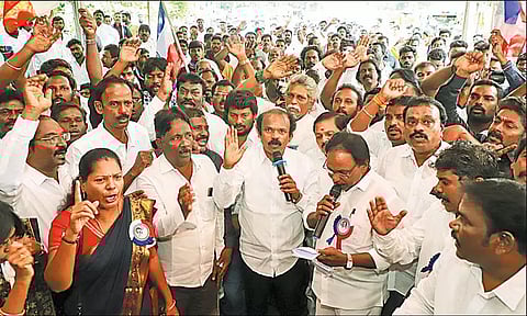 மணிப்பூர் சம்பவத்தை கண்டித்து புரட்சி பாரதம் கட்சி கண்டன ஆர்ப்பாட்டம்