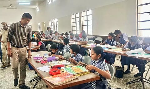 உலக புலிகள் தின விழா விளையாட்டு போட்டியில் ஏராளமான மாணவ-மாணவிகள் கலந்து கொண்டனர்.