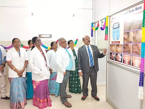தேனி அரசு மருத்துவ கல்லூரி மருத்துவமனையில் தோல் நோய்களுக்கான நவீன சிகிச்சை பிரிவு