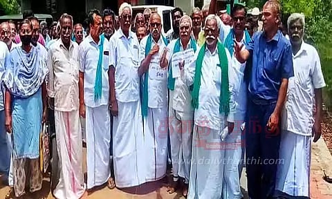ஆலோசனை கூட்டத்தை புறக்கணித்த விவசாய சங்கத்தினர்