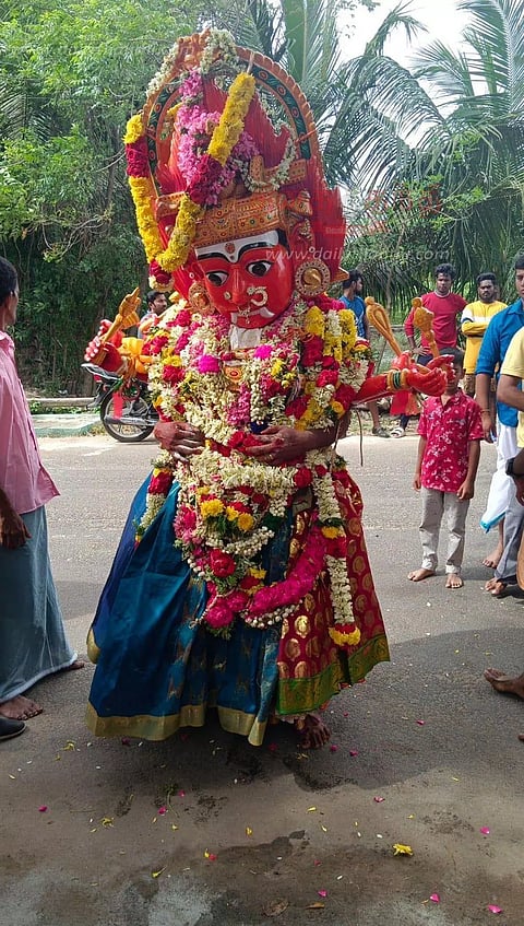 மகாகாளியம்மன் நடன வீதி உலா