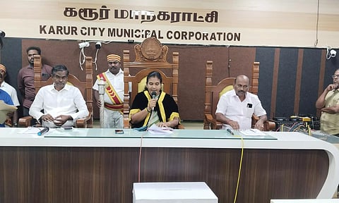 குடிநீர் குழாய்கள் சீரமைப்பு உள்பட105 தீர்மானங்கள் நிறைவேற்றம்