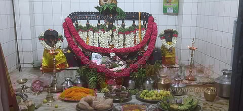 ஆடி வெள்ளியையொட்டிகன்னிமார் கோவிலில் சிறப்பு பூஜை