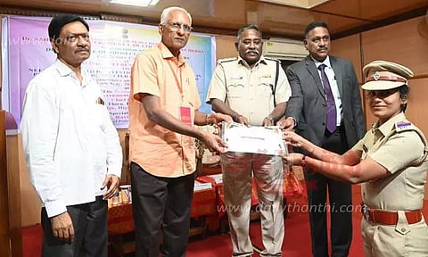 மக்களுக்காக மாற்றினால் நீதி நிலை நாட்டப்படும்