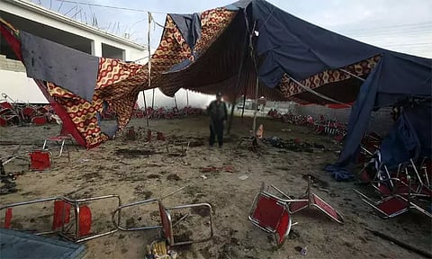 பாகிஸ்தானில் நடந்த தற்கொலை படை தாக்குதலில் பலி எண்ணிக்கை 54 ஆக உயர்வு